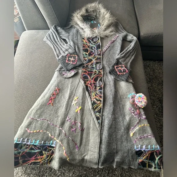 Vintage Women's Y2K Papillon Long Cardigan Jacket - Picture 3 of 13